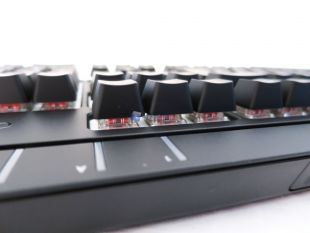 Corsair-Gaming-STRAFE-RGB-22