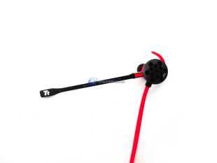 Tt-eSPORTS-ISURUS-PRO-9